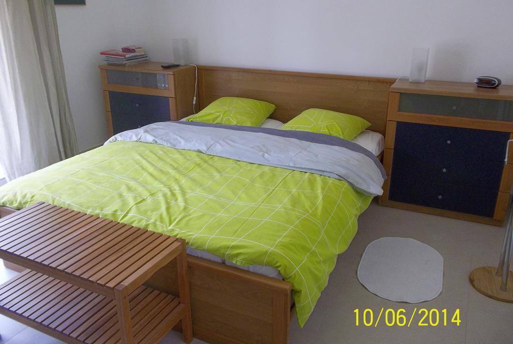 Maprovencale Bed & Breakfast Les Arcs-sur-Argens Room photo